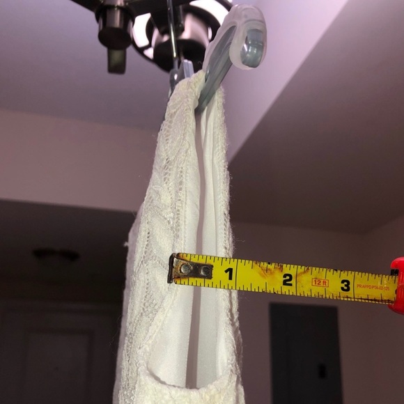 Guess - Picture 4 of 6